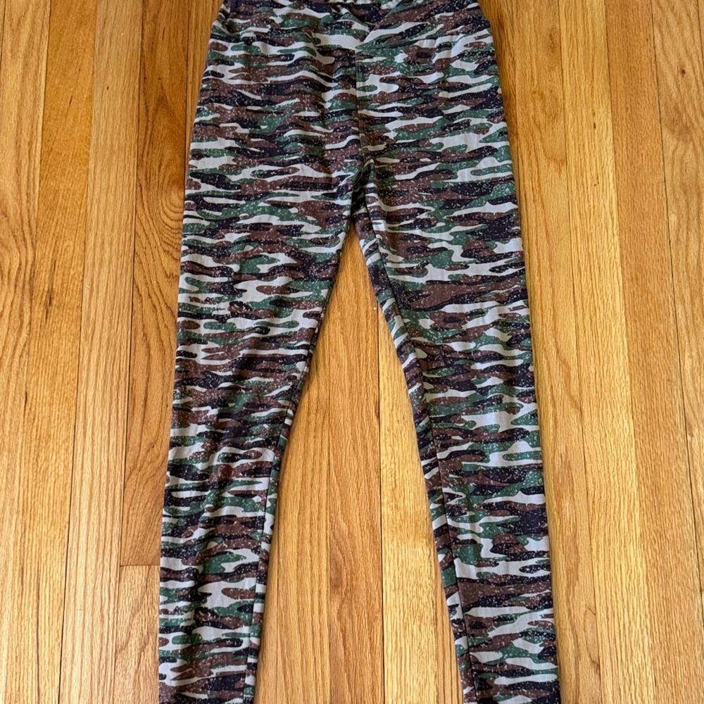 Ladies Camouflage Leggings